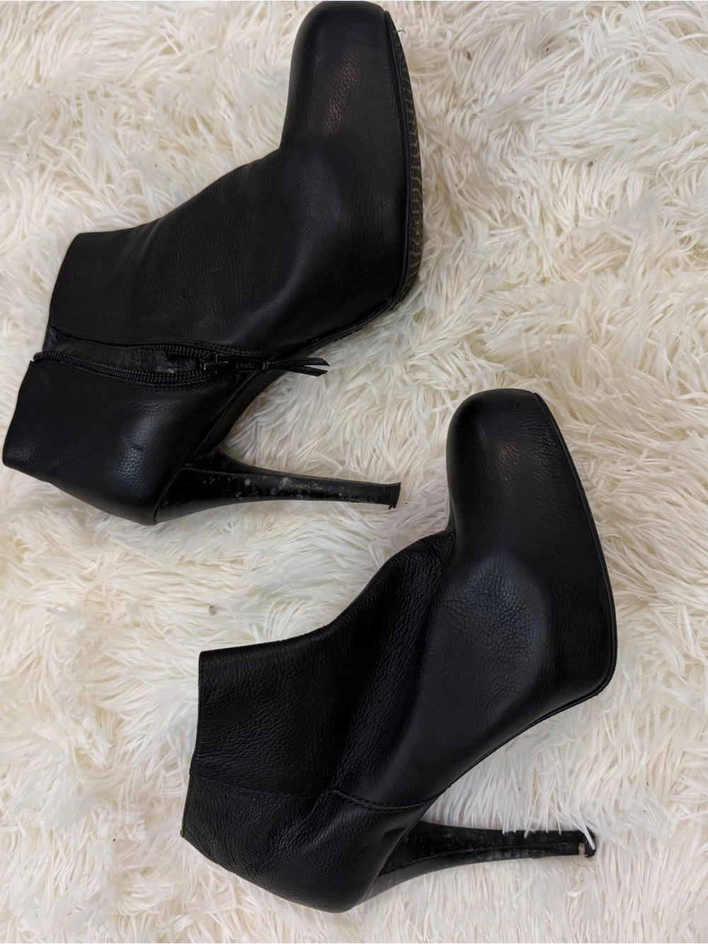 Stuart Weitzman Black Leather High-Heel Ankle Booties